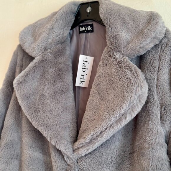 NWT Grey Cozy Soft Fleece Teddy Jacket Size S - Picture 5 of 10